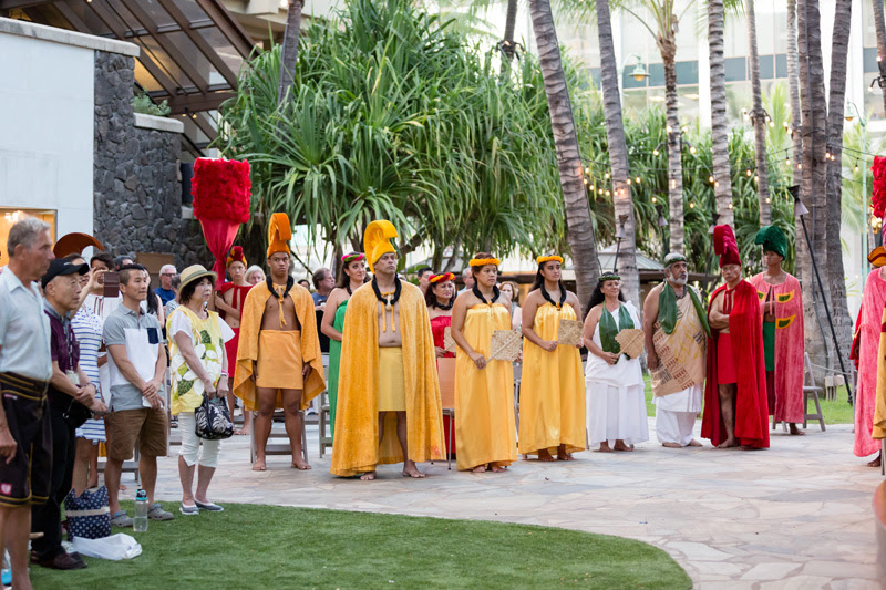 アロハフェスティバル「ワイキキ・ホオラウレア」 ヘルモアステージの